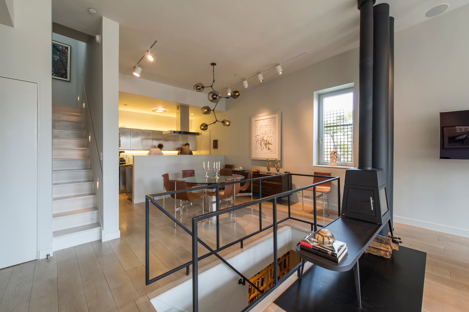 Chelsea Apartment — image 5