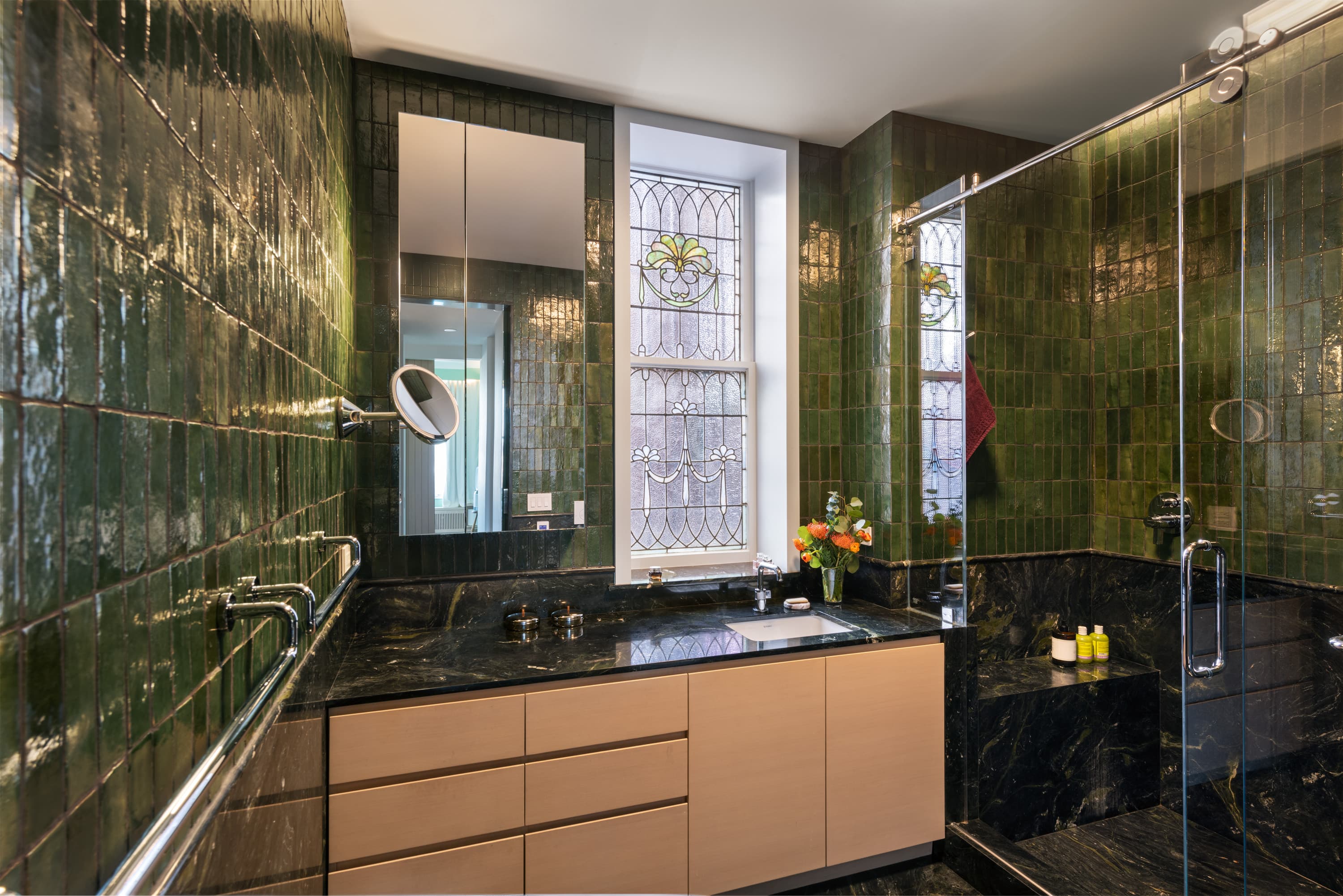 Greenwich Village Apartment — image 5