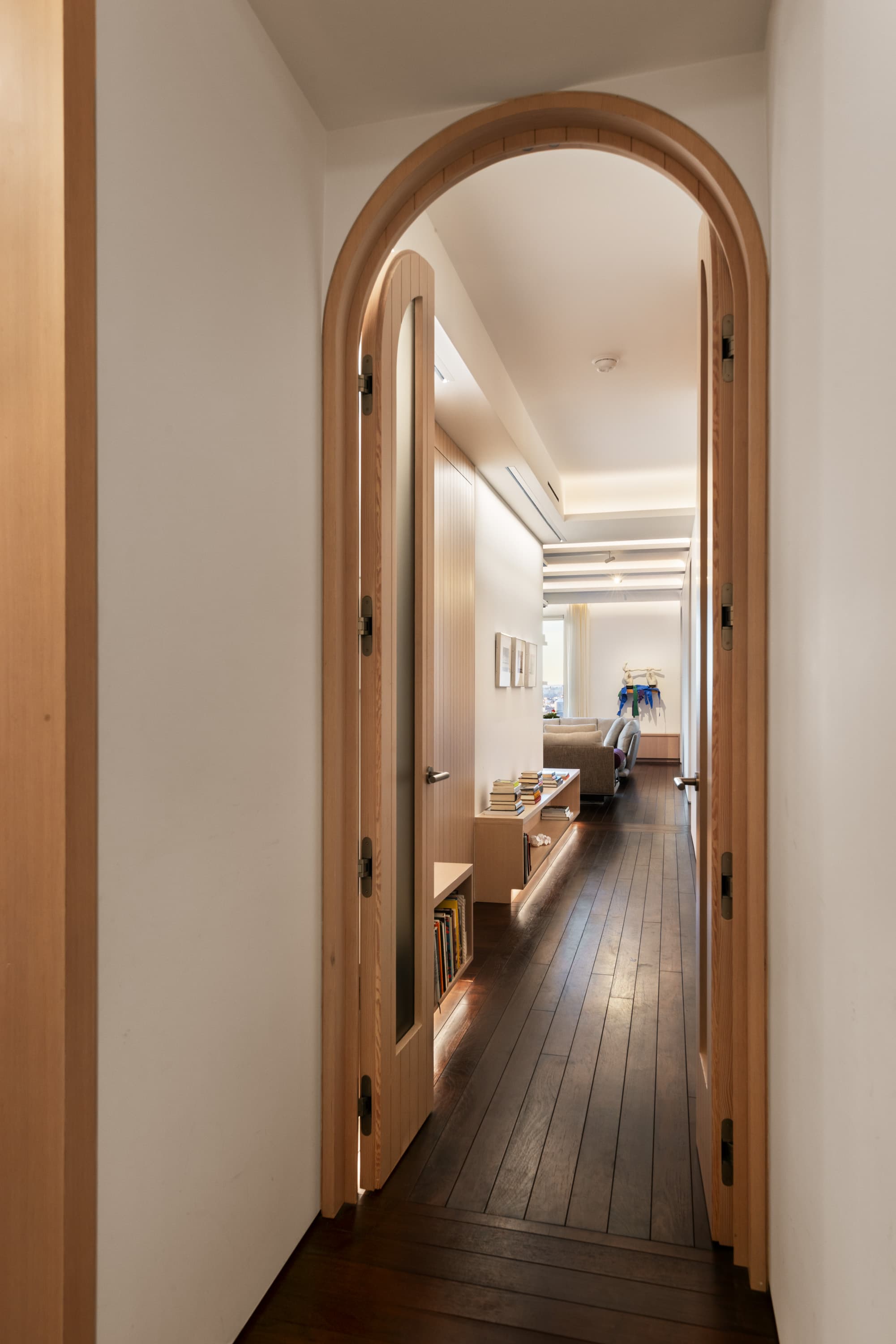 Greenwich Village Apartment — image 13